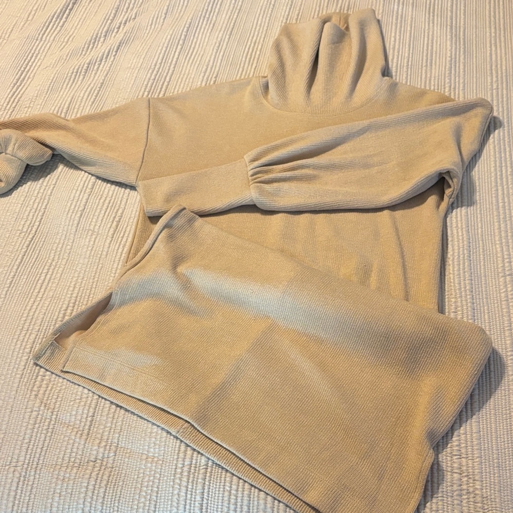 Gianni Bini Neutral Beige Turtleneck Sweater Dress
